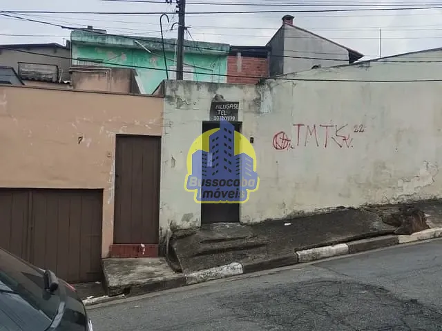 Casa com 300m² 3 quartos e 2 banheiros, à venda ou para alugar, no bairro Jardim D Abril em Osasco