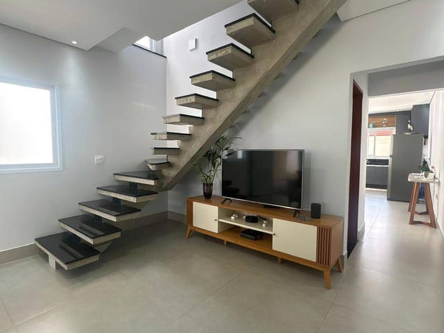 Casa 3 quartos e 1 banheiro, à venda, no bairro Vila Belvedere em Americana