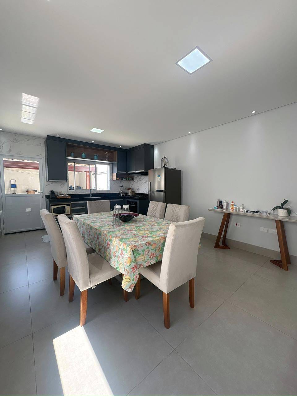 Casa, 3 quartos, 178 m² - Foto 2