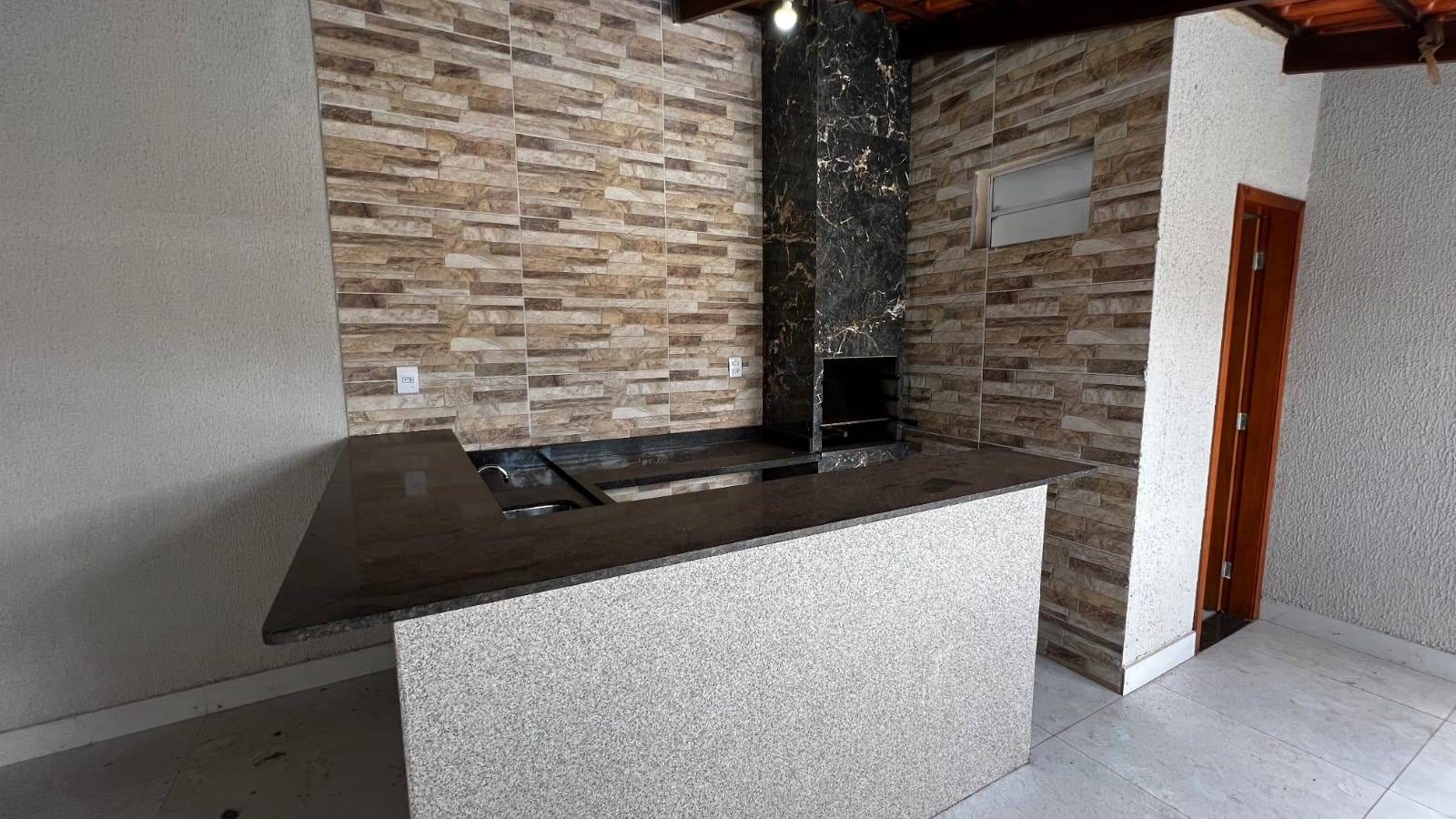 Casa à venda com 3 quartos, 120m² - Foto 4