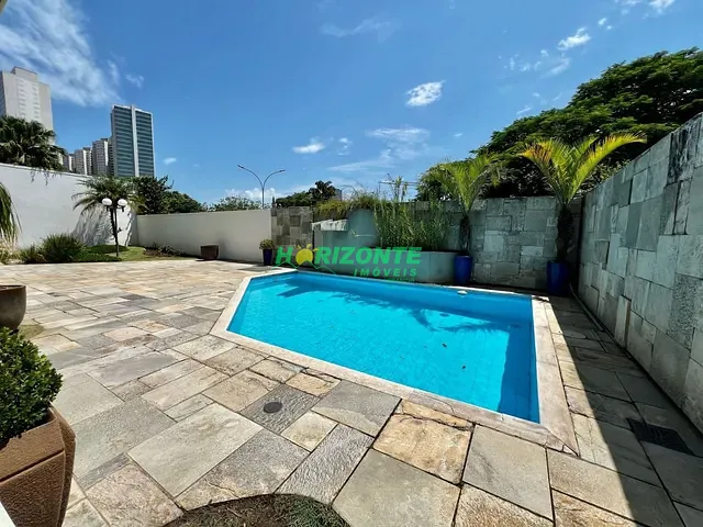 Casa com 520m² 3 quartos e 5 banheiros, à venda, no bairro Jardim Aquarius em São José dos Campos