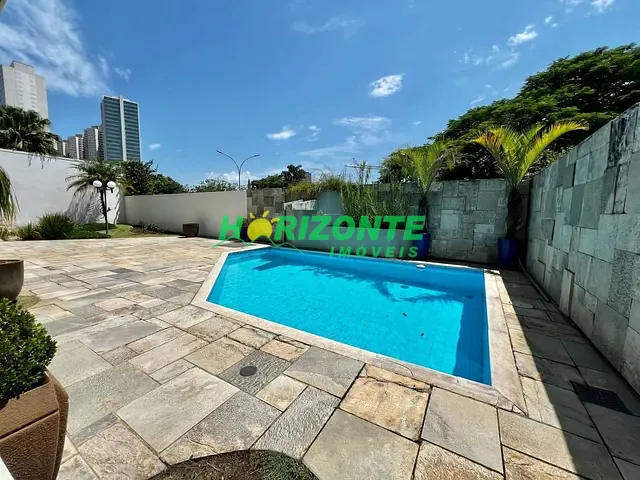 Casa com 520m² 3 quartos e 5 banheiros, à venda, no bairro Jardim Aquarius em São José dos Campos