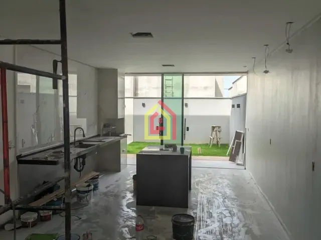 Casa 3 quartos e 3 banheiros, à venda, no bairro Mirante Riviera em Marabá