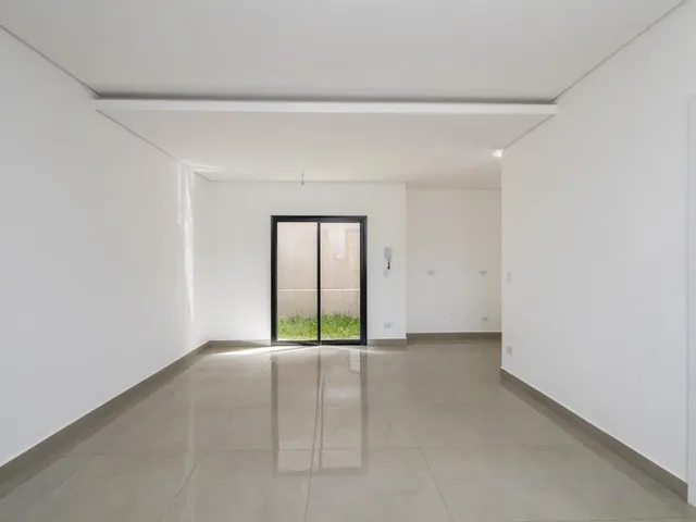 Casa com 109m² 3 quartos e 4 banheiros, à venda, no bairro Vista Alegre em Curitiba
