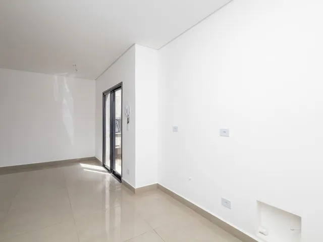 Casa com 109m² 3 quartos e 4 banheiros, à venda, no bairro Vista Alegre em Curitiba