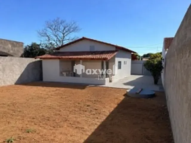 Casa com 386m² 3 quartos e 2 banheiros, à venda, no bairro Goiânia Park Sul em Aparecida de Goiânia