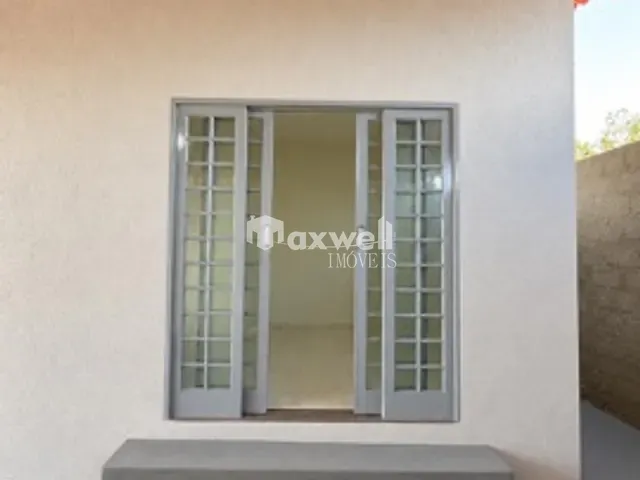 Casa com 386m² 3 quartos e 2 banheiros, à venda, no bairro Goiânia Park Sul em Aparecida de Goiânia