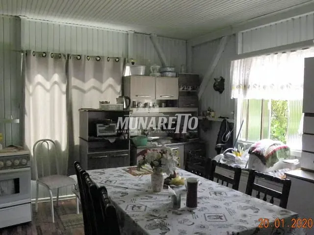 Casa com 395m² 2 quartos e 1 banheiro, à venda, no bairro Centro em Ipira