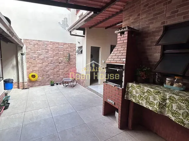 Casa com 143m² 2 quartos e 2 banheiros, à venda, no bairro Casa de Pedra em Volta Redonda