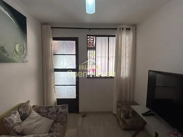 Casa com 143m² 2 quartos e 2 banheiros, à venda, no bairro Casa de Pedra em Volta Redonda