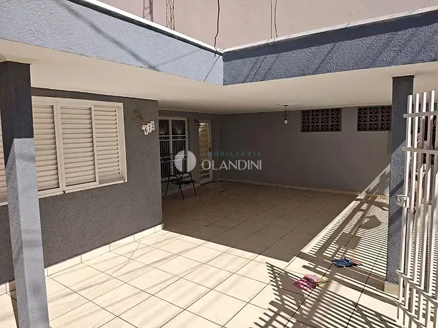 Casa com 281m² 3 quartos e 1 banheiro, à venda, no bairro Vila José Kallil Aun em Cosmópolis