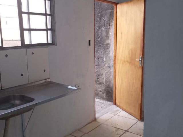 Casa com 99m² 1 quarto e 1 banheiro, para alugar, no bairro Conjunto Habitacional Instituto Adventista em São Paulo