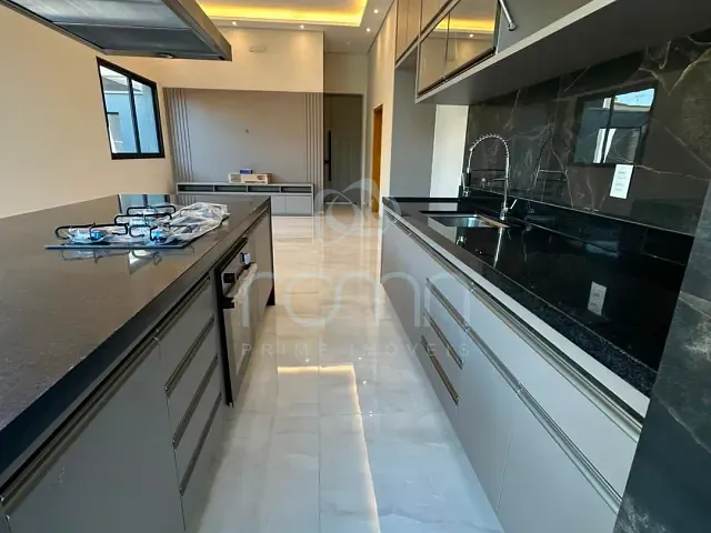 Casa com 253m² 3 quartos e 5 banheiros, à venda, no bairro Residencial Maria Júlia em São José do Rio Preto