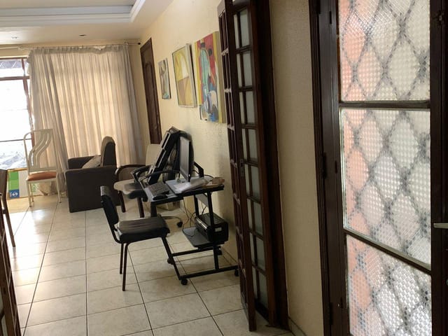 Casa com 250m², à venda ou para alugar, no bairro Mirandópolis em São Paulo
