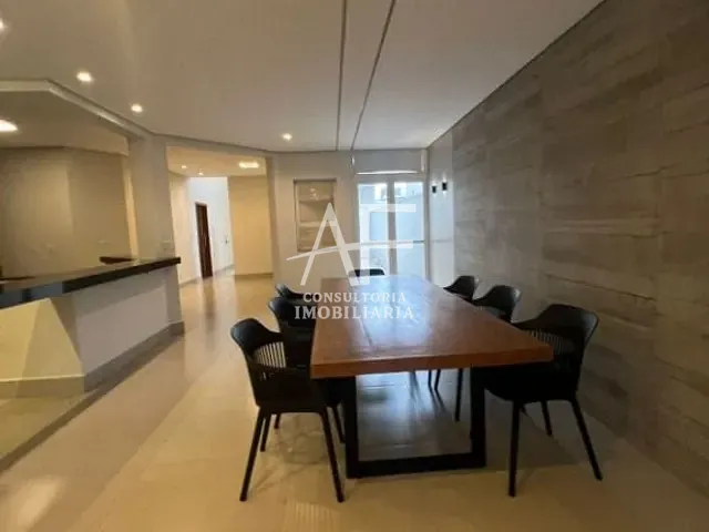 Casa com 372m² 3 quartos e 5 banheiros, à venda, no bairro Pinhão em Taubaté