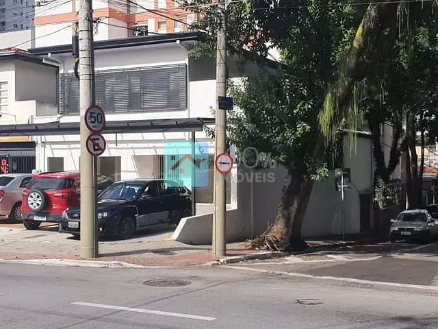 Casa com 266m², para alugar, no bairro Jardim Apolo em São José dos Campos