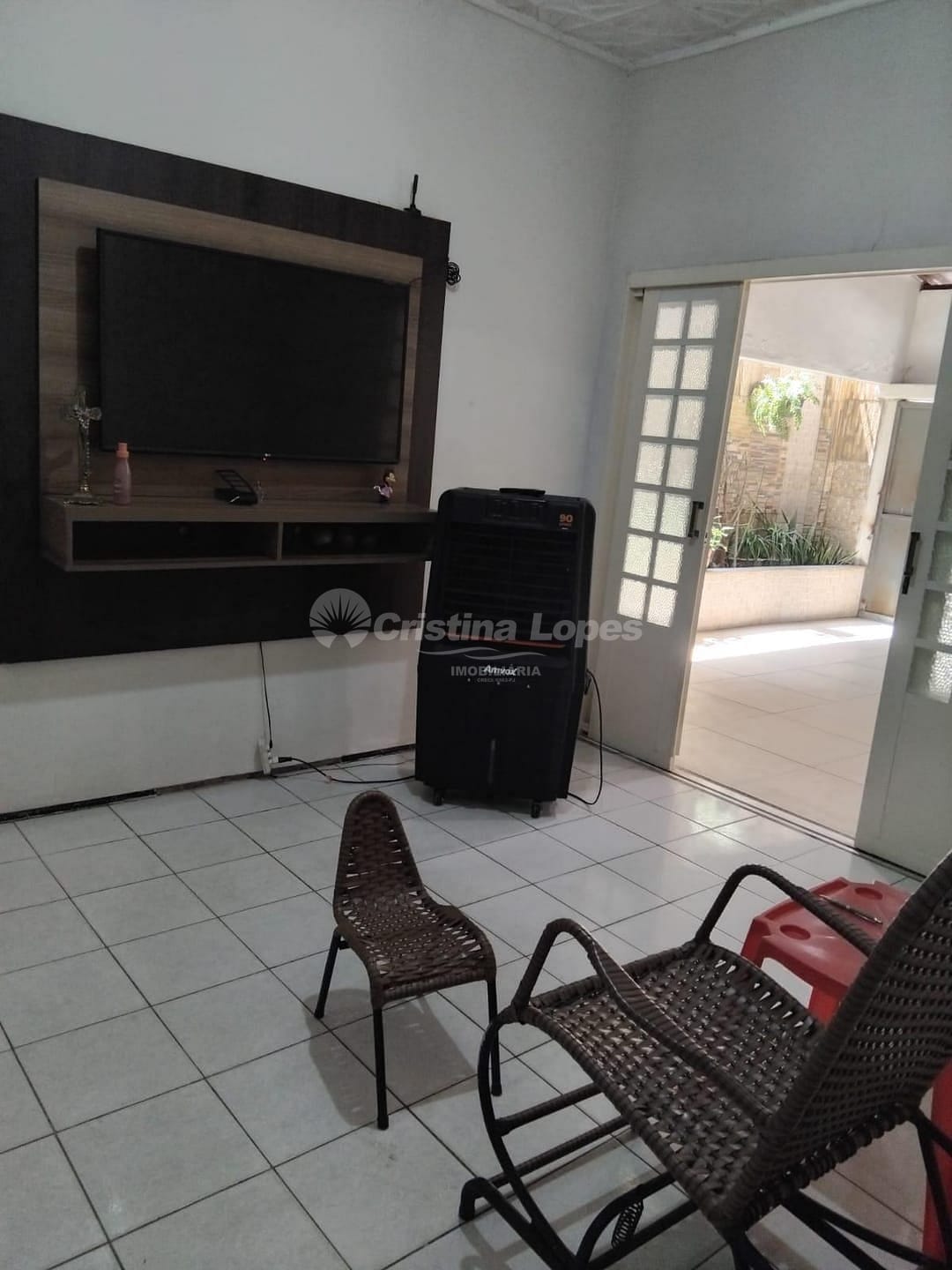 Casa, 4 quartos, 145 m² - Foto 1