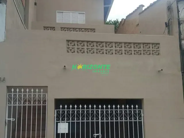 Casa com 180m² 3 quartos e 1 banheiro, à venda, no bairro Jardim Maria Amélia em Jacareí
