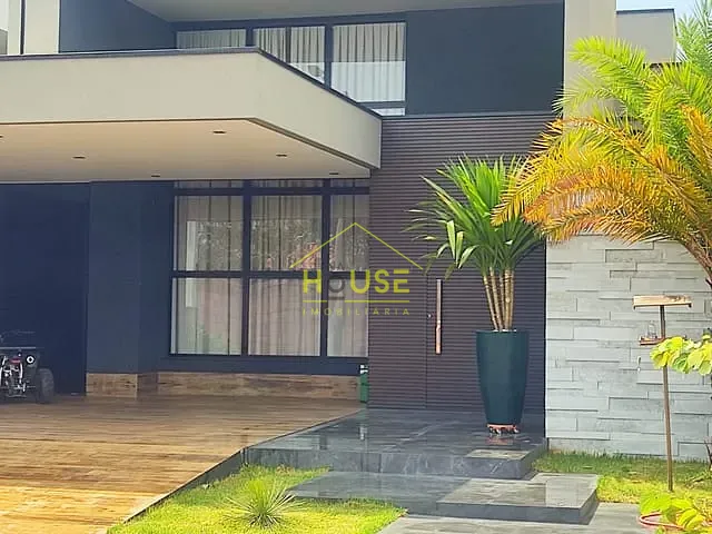 Casa com 330m² 3 quartos e 1 banheiro, à venda, no bairro Jardim Flora em Votuporanga