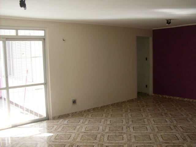 Foto do Casa - Casa com 4 dormitórios para alugar, 170 m² por R$ 2.400,00/mês - Jardim Satélite - São José dos Campos/SP | INDEPENDENCE NEGOCIOS IMOBILIARIOS LTDA