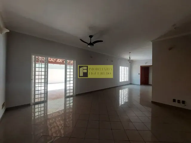 Casa com 450m² 3 quartos e 4 banheiros, à venda ou para alugar, no bairro Jardim Aclimação em São José do Rio Preto
