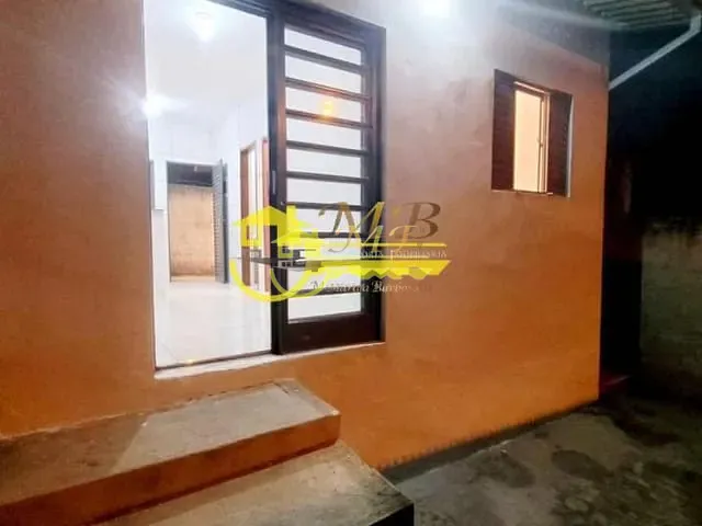 Casa com 350m² 1 quarto e 1 banheiro, à venda, no bairro Vila Aeroporto em Campinas