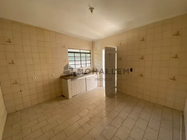 Casa com 141m² 3 quartos e 2 banheiros, à venda, no bairro Avenida em Itajubá