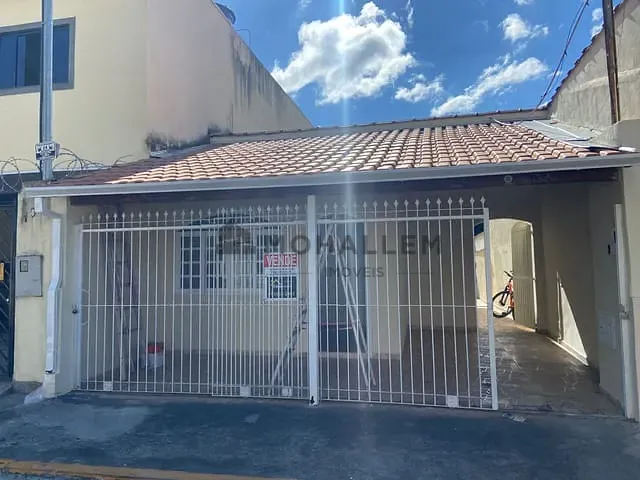 Casa com 141m² 3 quartos e 2 banheiros, à venda, no bairro Avenida em Itajubá