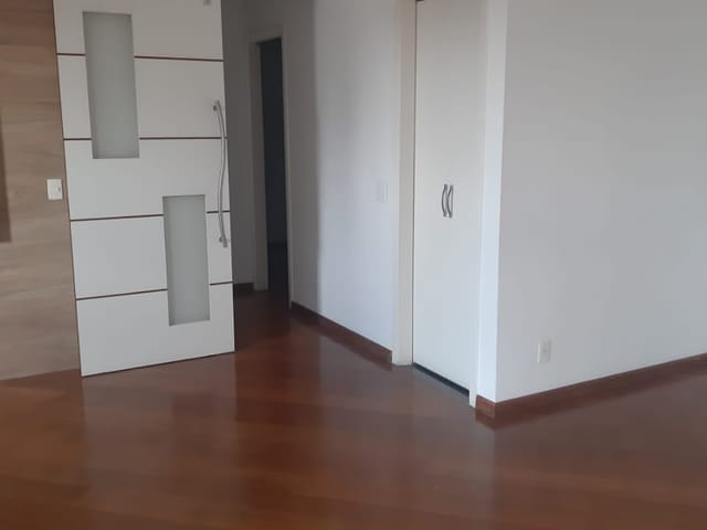 Casa com 260m², para alugar, no bairro Tatuapé em São Paulo