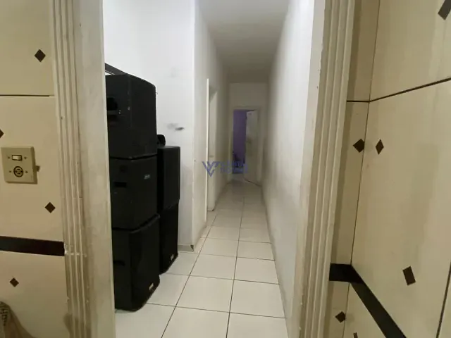 Casa com 150m² 2 quartos e 1 banheiro, à venda, no bairro Cidade Morumbi em São José dos Campos