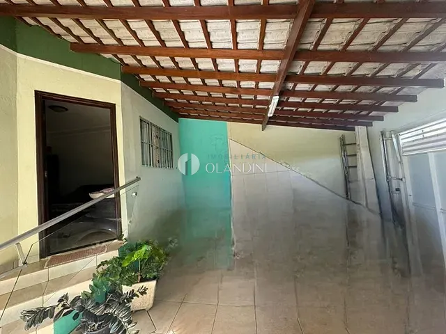 Casa com 183m² 2 quartos e 2 banheiros, à venda, no bairro Jardim dos Ipês em Artur Nogueira