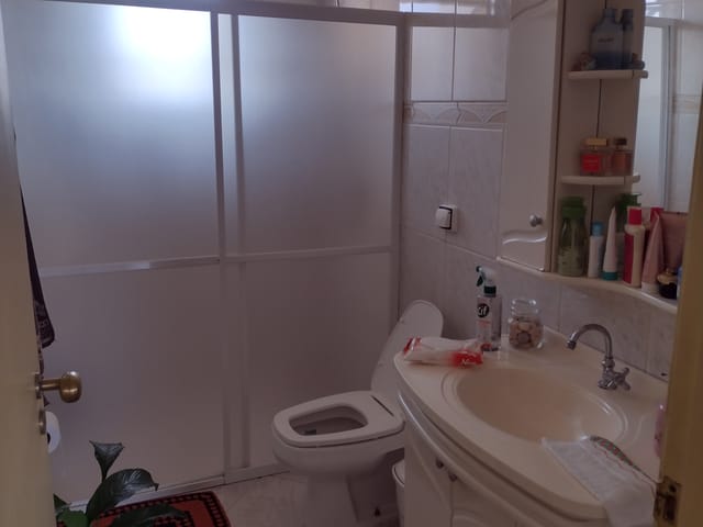 Casa com 250m² 2 quartos e 2 banheiros, à venda, no bairro Parque Senhor do Bonfim em Taubaté