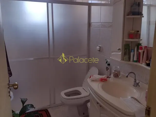 Casa com 250m² 2 quartos e 2 banheiros, à venda, no bairro Parque Senhor do Bonfim em Taubaté