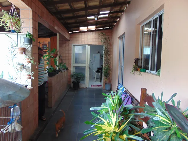 Casa com 360m² 2 quartos e 1 banheiro, à venda, no bairro Jardim Alvorada em Belo Horizonte