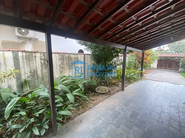 Casa 3 quartos e 3 banheiros, para alugar, no bairro Itapeba em Maricá