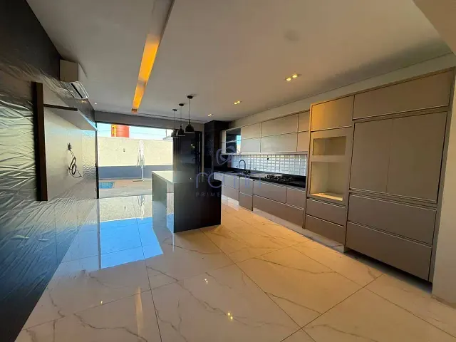Casa 3 quartos e 4 banheiros, à venda, no bairro Parque Residencial Buona Vita em São José do Rio Preto