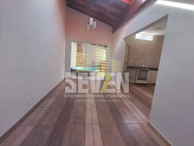 Casa com 264m² 3 quartos e 2 banheiros, à venda, no bairro Vila Souto em Bauru