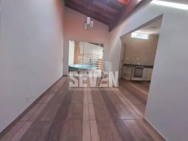 Casa com 264m² 3 quartos e 2 banheiros, à venda, no bairro Vila Souto em Bauru
