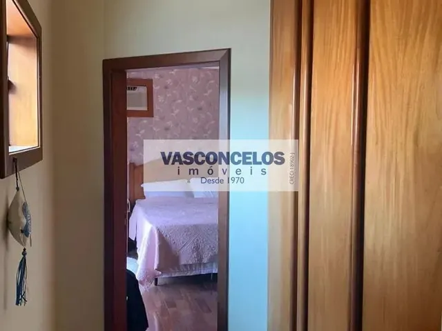 Casa com 560m² 5 quartos e 4 banheiros, à venda, no bairro Jardim das Colinas em São José Dos Campos