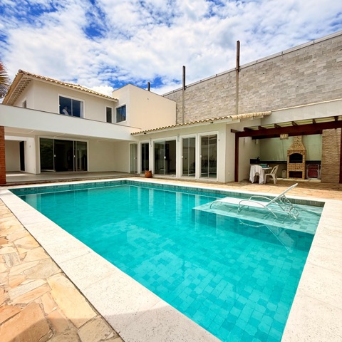 Casa com 360m² 3 quartos e 5 banheiros, à venda, no bairro Jardim Excelsior em Cabo Frio