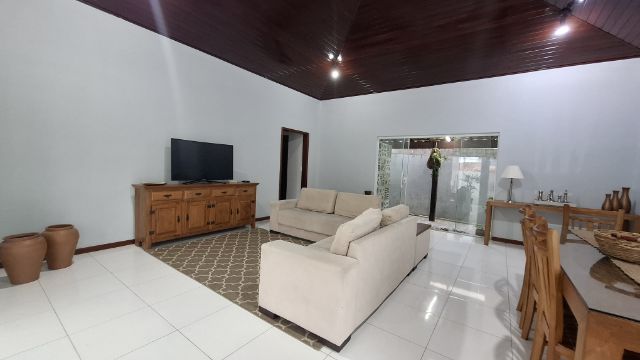 Casa com 523m² 3 quartos e 3 banheiros, à venda, no bairro Inoã (Inoã) em Maricá