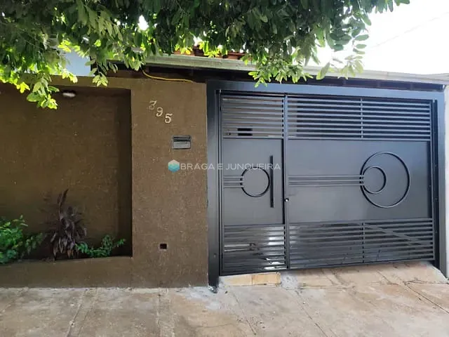 Casa à venda, no bairro Jardim Yolanda em São José do Rio Preto