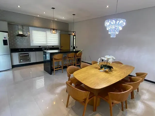 Casa com 2668m² 4 quartos e 4 banheiros, à venda, no bairro Condomínio Jardim das Palmeiras em Bragança Paulista