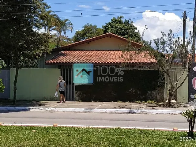 Casa com 1056m² 3 quartos e 1 banheiro, à venda, no bairro Jardim das Industrias em São José dos Campos