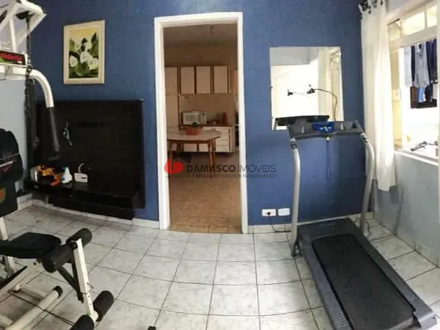Casa com 400m² 2 quartos e 1 banheiro, à venda, no bairro Santa Maria em São Caetano do Sul