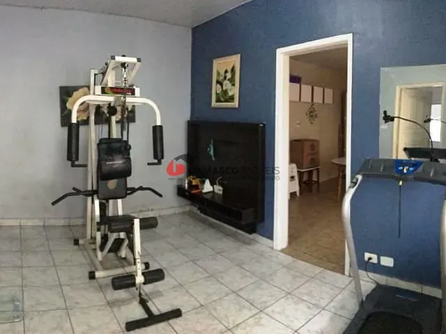 Casa com 400m² 2 quartos e 1 banheiro, à venda, no bairro Santa Maria em São Caetano do Sul