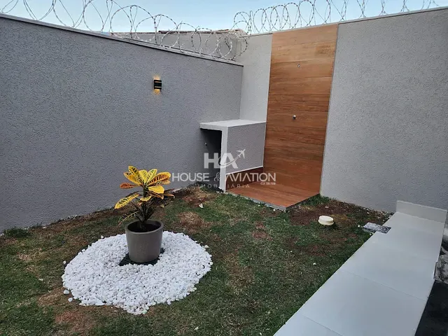 Casa 3 quartos e 3 banheiros, à venda, no bairro Jardim Buriti Sereno em Aparecida de Goiânia