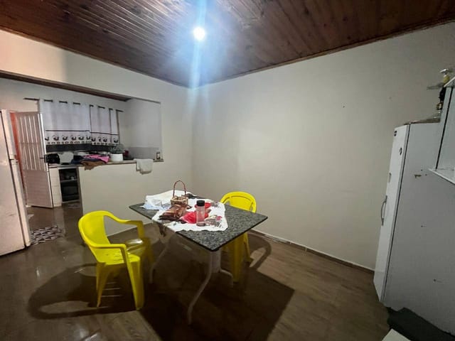 Casa com 180m² 3 quartos e 1 banheiro, à venda, no bairro Conjunto Habitacional Parque da Floresta em Campinas