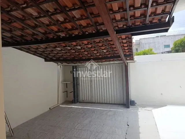 Casa com 240m² 3 quartos e 1 banheiro, à venda, no bairro Cruzeiro em Campina Grande