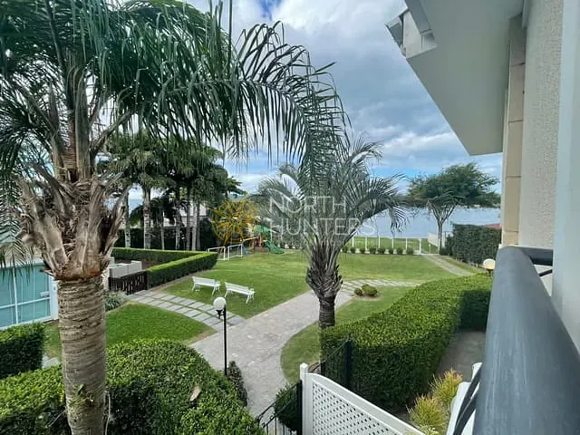 Casa com 255m² 3 quartos e 4 banheiros, à venda, no bairro Lagoa da Conceição em Florianópolis